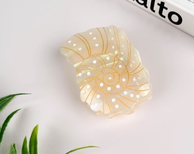 Conch Shell Claw Hair Clip