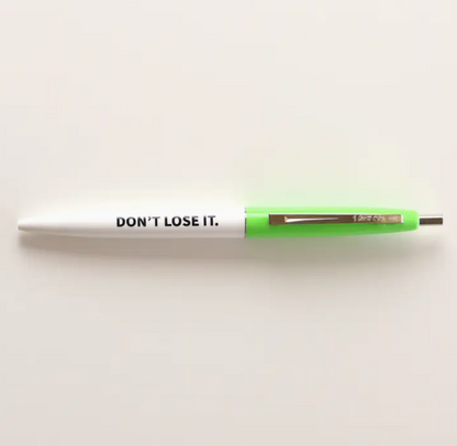 Retractable pen