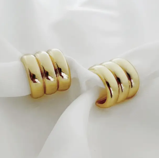 Triple Threat Chunky Studs