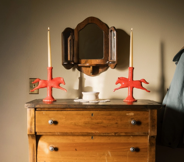 Ceramic Horse Candlestick Holder (assorted colors)