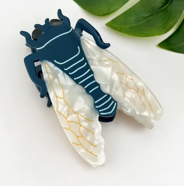 Cicada Claw Hair Clip