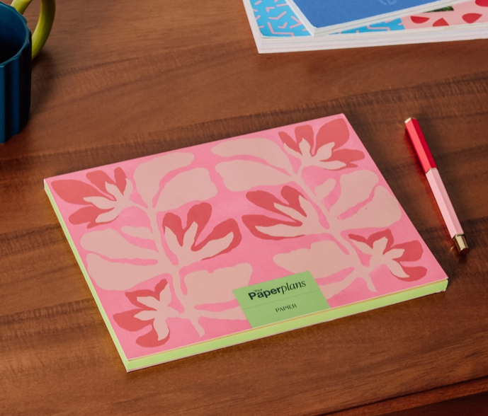 Weekly Desk Planner