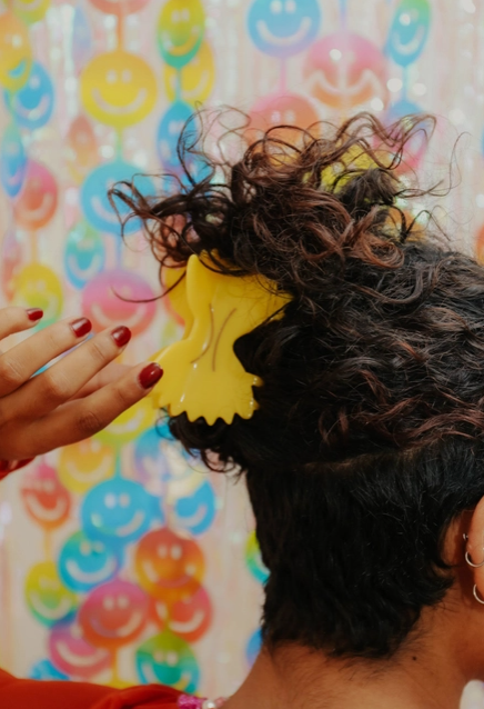 Bow Tie Pasta Claw Hair Clip