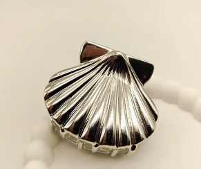 Metal Shell Hair Claw Clip (assorted color & Size)